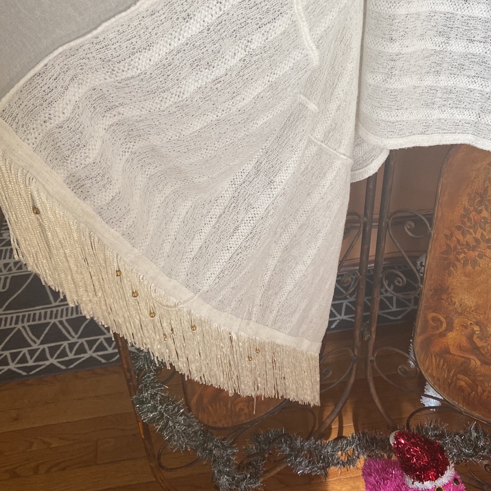 Ashro Kimono - Picture 2 of 5